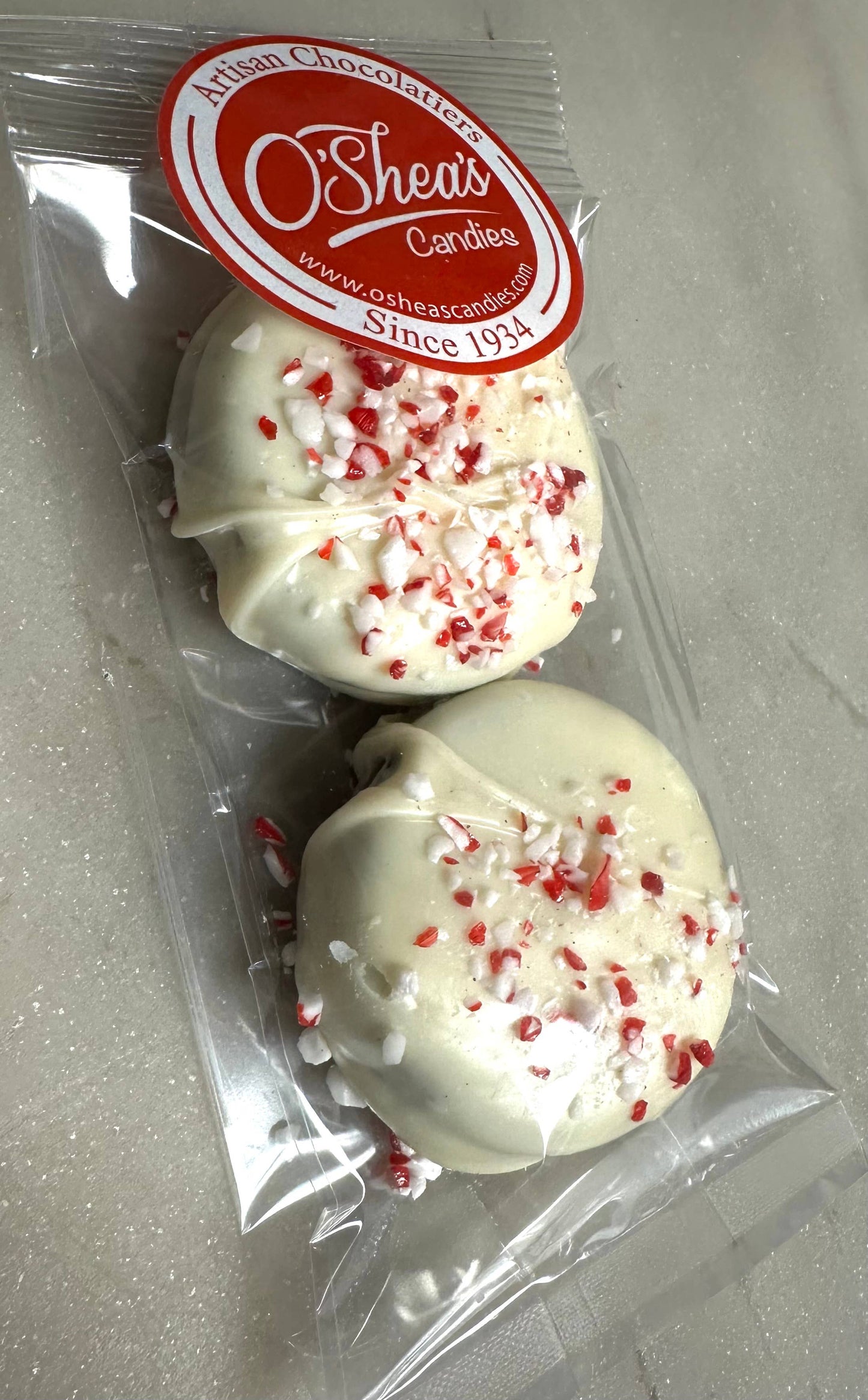 O’Oreo Dipped White Chocolate w/ Peppermint Bits 💈 2 Pack