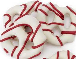 Holiday Christmas Yogurt Pretzel small treat