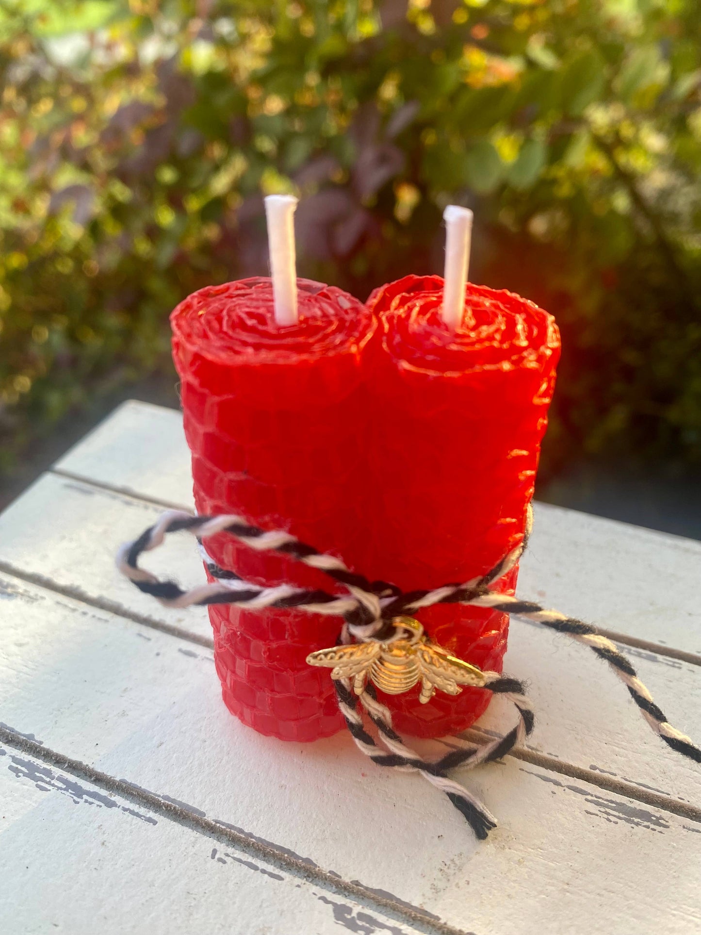 Red Beeswax Rolled Candle, Bee Wax Candle, Mini Candle Favor: Gold Charm