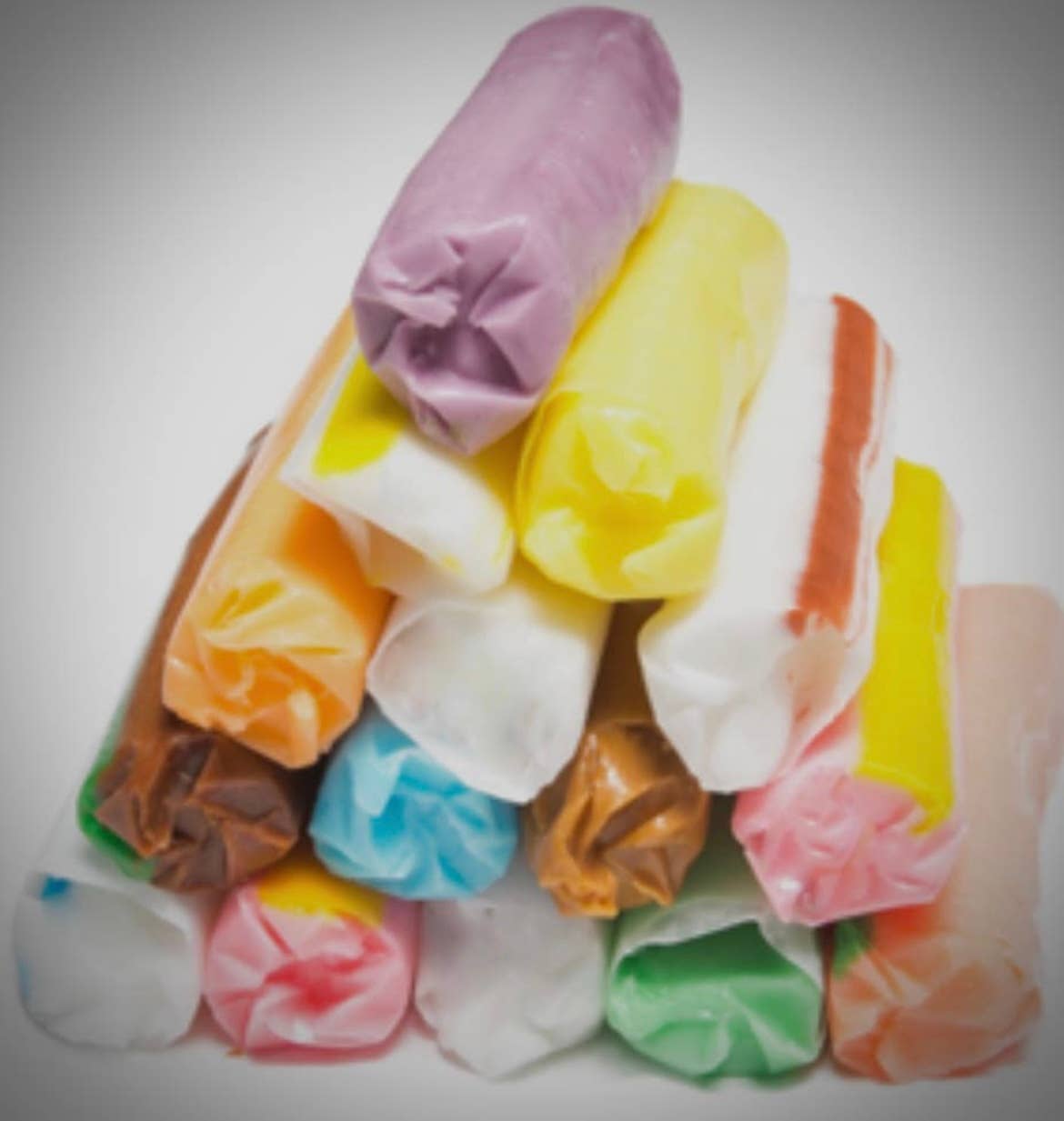 Nostalgic Old Fashioned Salt Water Taffy Logs 🪵 1/3# Bag
